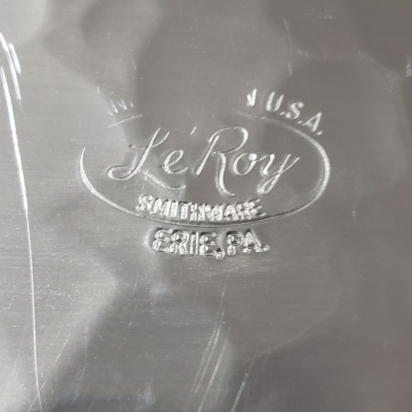 Vintage Forged Aluminum Tray from Leroy Jewelers and Leroy Smithware, Erie, PA - Picture 5 of 5